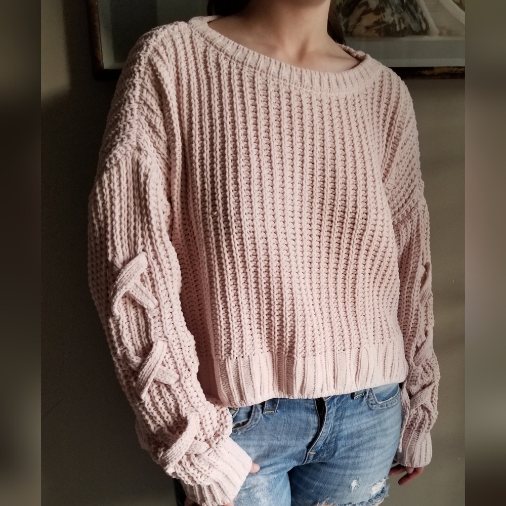 Candie's Chunky Cable Sleeve Women’s Sweater White, Chunky Knit Sweater